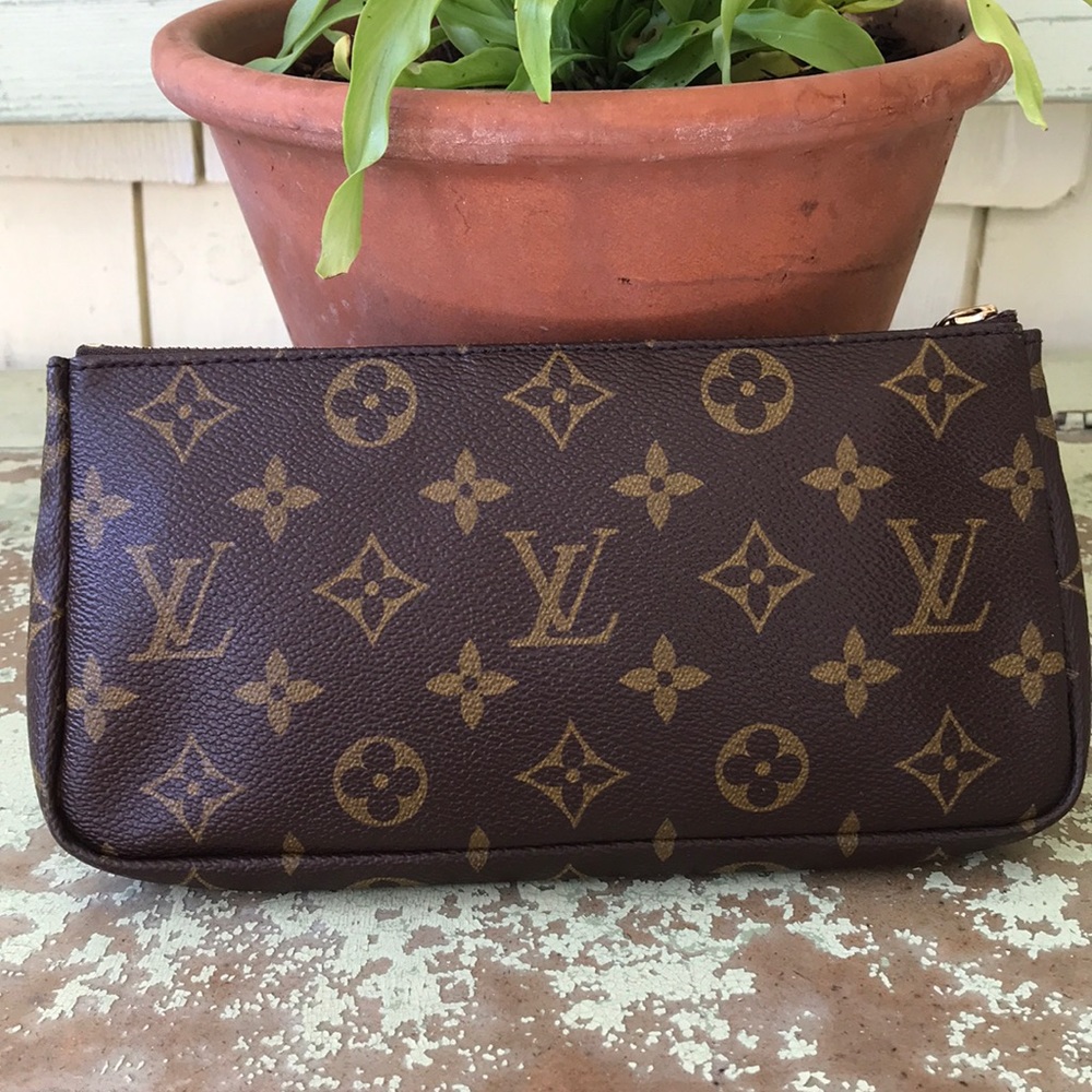 💖SOLD💖 Louis Vuitton shopper tote pochette - Picture 4 of 10